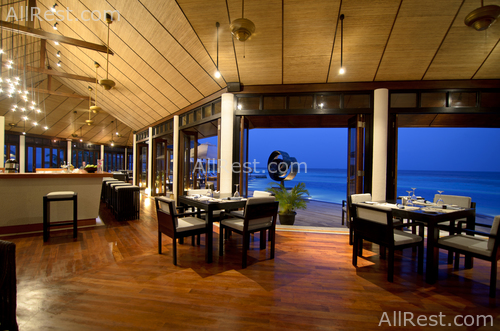 Lily Beach Resort & Spa 1